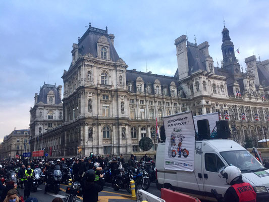 Manif Du Dimanche 6 Decembre Contre Le Stationnement Payant A Paris Ffmc78